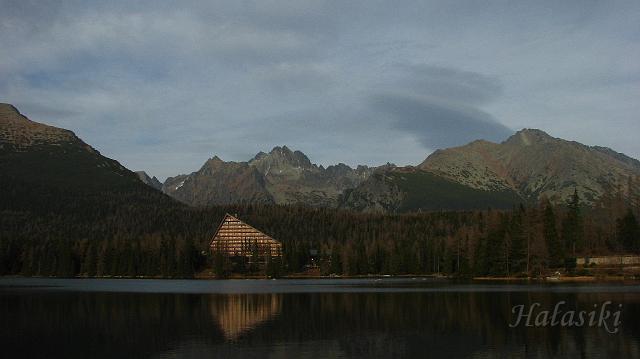Pawel (134).JPG - Strbske Pleso z Hotelem Patria. Tatry Wysokie.